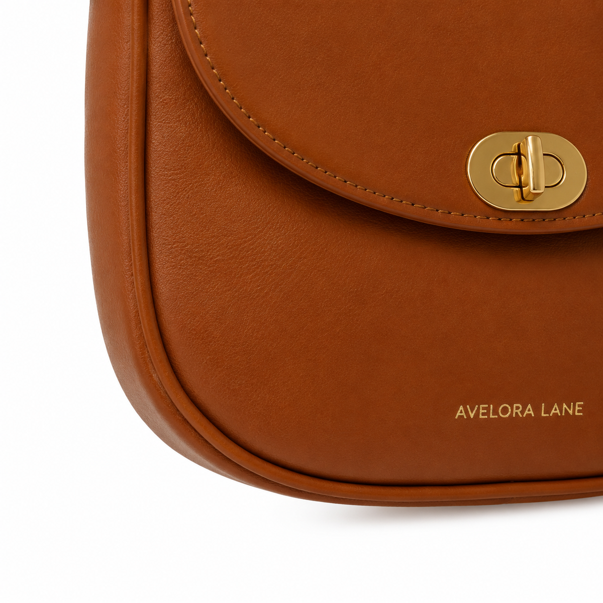 Arden Saddle Crossbody Bag