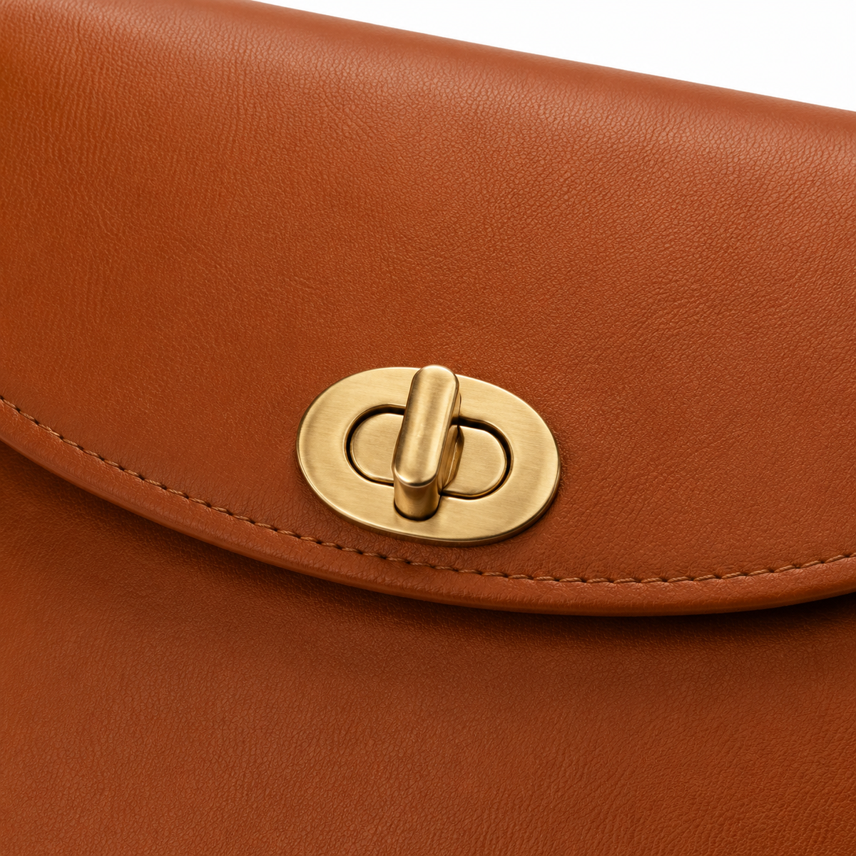 Arden Saddle Crossbody Bag
