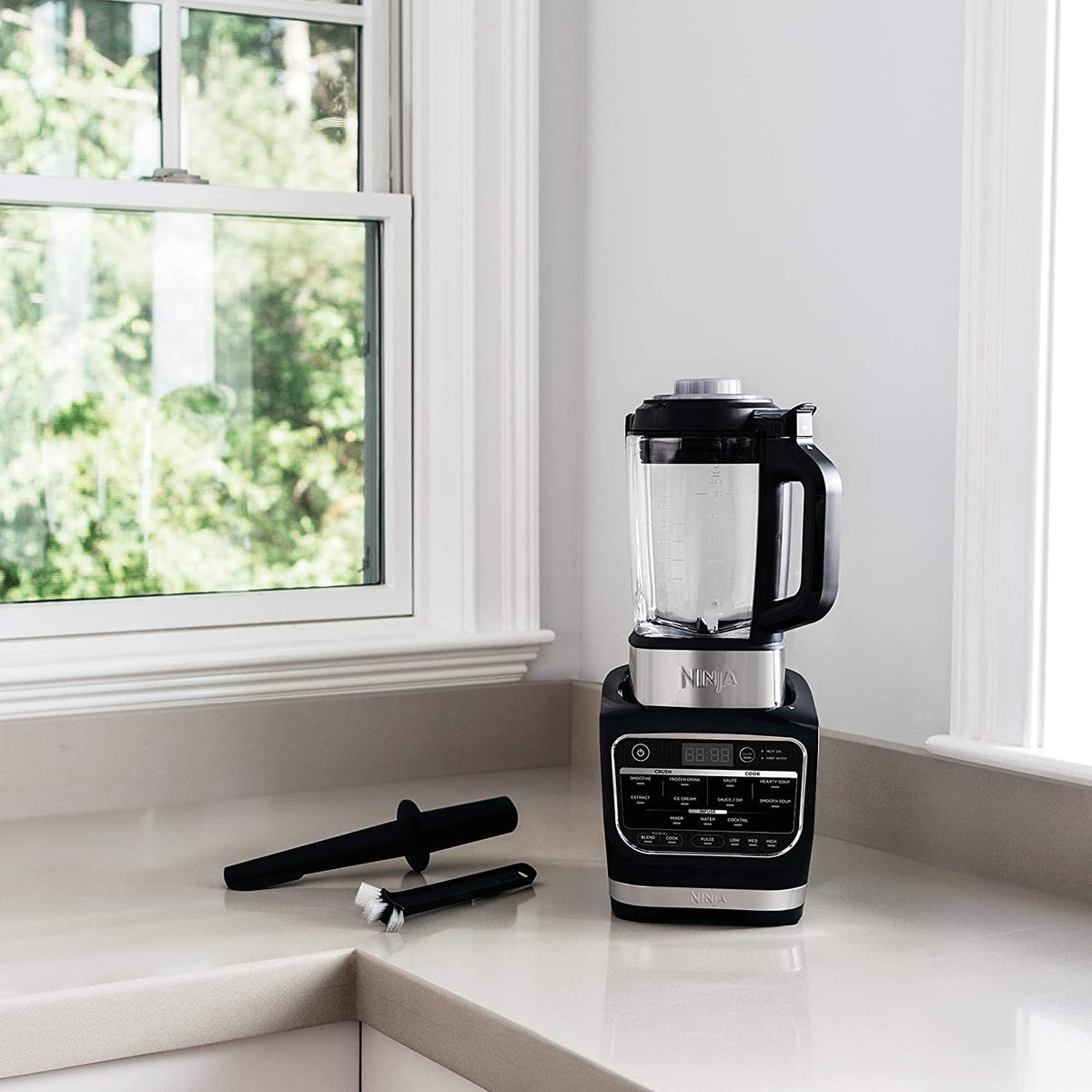 Cold& Hot Blender With 1400 Peak Watts Nonstick Glass Pitcher (HB152), 64 oz, Black