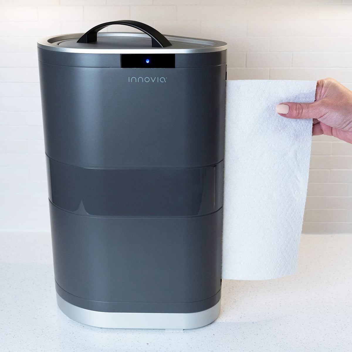 Countertop Touchless Paper Towel Dispenser in White